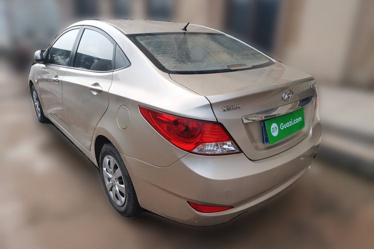 Used Hyundai Verna (older generation) 2010 Sedan 1.4L Manual Comfort GS
