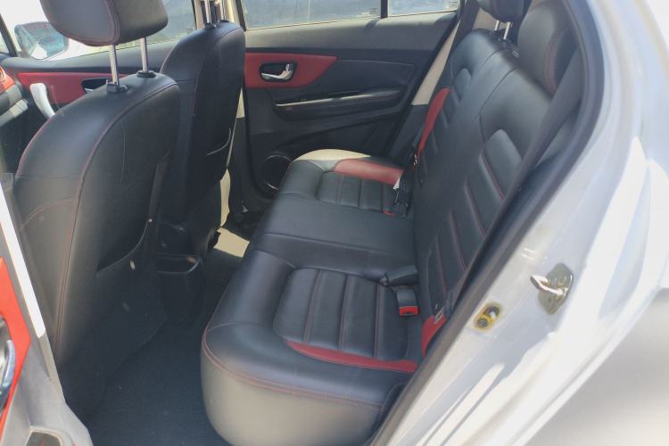 Used Haval H1 2015 1.5L Manual Urban Model