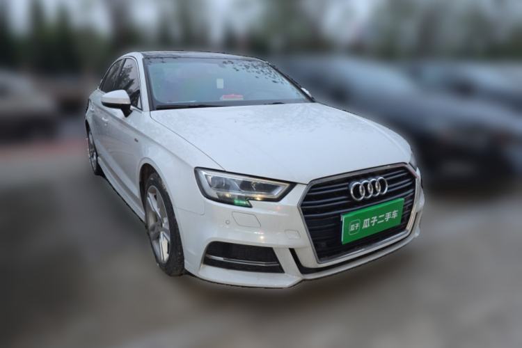 Used Audi A3 2019 Limousine 35 TFSI Fashion Edition China V standard Front Right 45 Deg