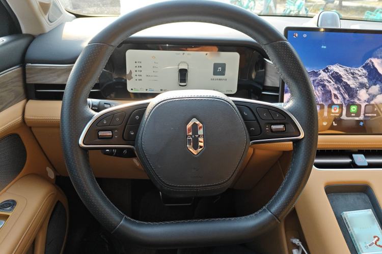 Used Hima AITO M5 2022 Extended-Range Four-Wheel Drive Ultimate Edition Steering Wheel