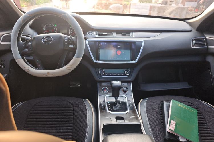 Used Land X7 2015 2.0T Panoramic Prestige Edition