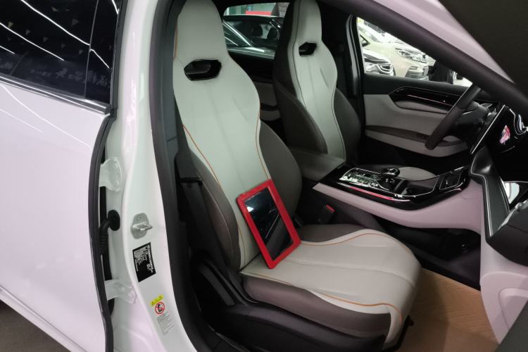 Used BYD Qin PLUS 2024 Honor Edition EV 420KM Beyond Model Right Front Seat