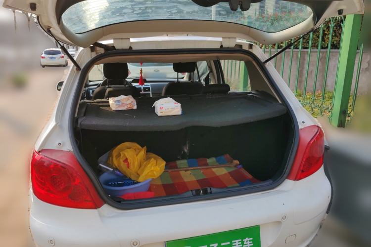 Used Peugeot 307 2012 Hatchback 1.6L Automatic Comfort Edition
