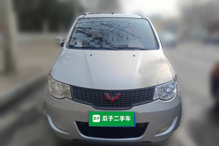 Used Wuling Hongguang 2014 1.2L Standard Model China IV
