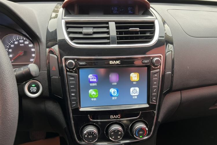 Used HYOSOW H2 2015 1.5L AMT Luxury Version BJ415C
