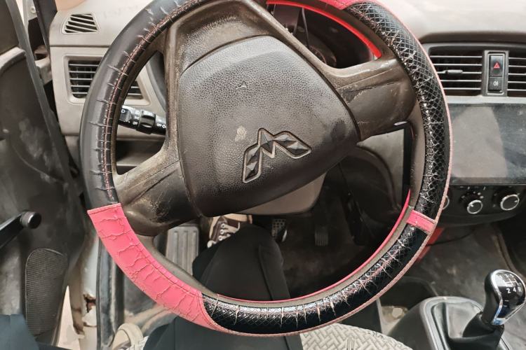 Used Wuling Rongguang 2014 1.2L S Base Model