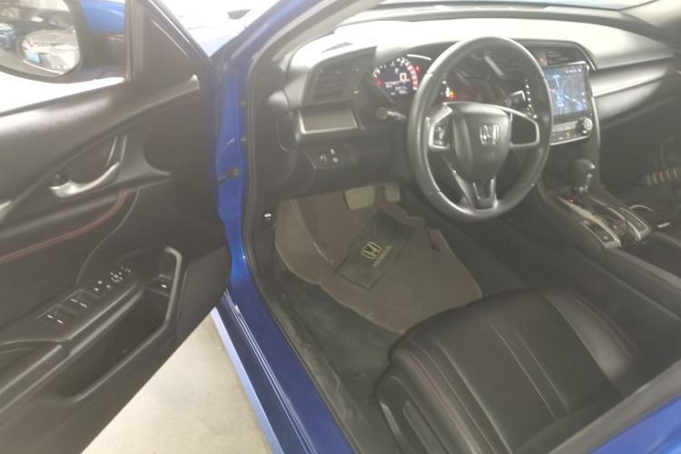 Used Honda Civic 2016 180TURBO CVT Comfort Version