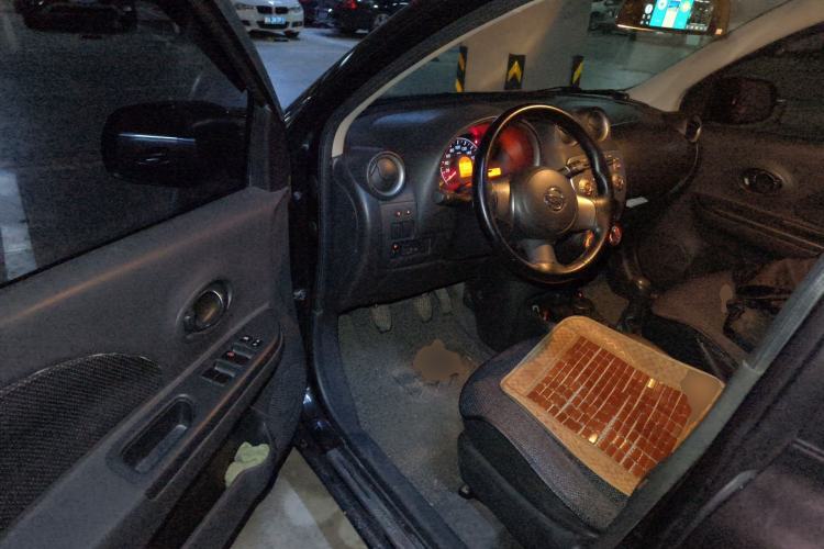 Used Nissan March 2010 1.5L Manual E-Xuan Edition Driver Seat