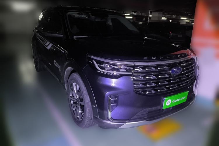 Used Ford Explorer 2023 EcoBoost 285 Four-Wheel Drive Titanium Edition 7-Seater
