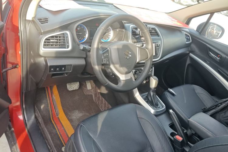 Used Suzuki S-Cross 2014 1.6L CVT Two-Wheel Drive Elite Version
