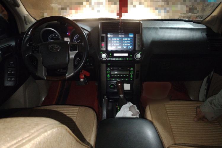 Used Toyota Prado 2013 2.7L Automatic Middle East Version
