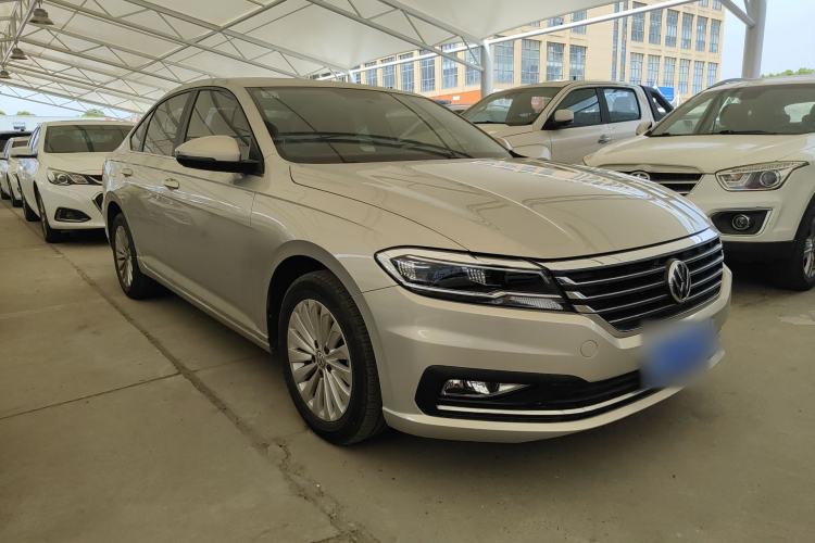 Used Volkswagen Lavida 2018 1.5L Automatic Comfort Edition China V Standard Front Right 45 Deg