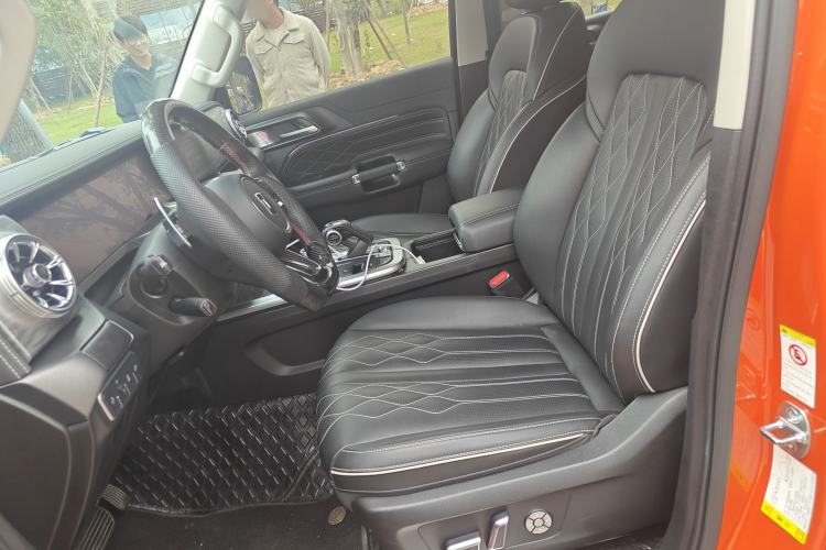 Used Tank 300 2023 Off-Road Edition 2.0T Challenger Left Front Seat