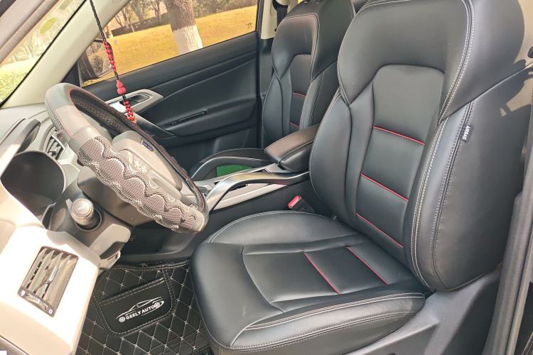 Used Geely Auto Emgrand X7 Sport 2018 1.8TD Automatic Two-Wheel Drive Smart 4G Connected Version Left Front Seat