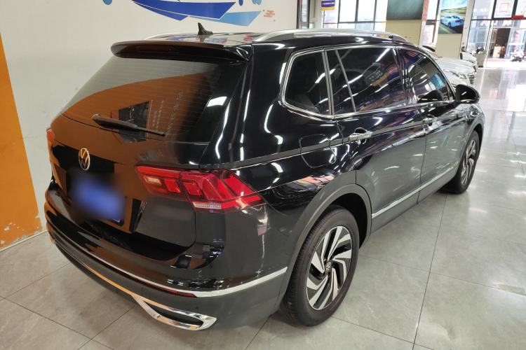 Used Volkswagen Tiguan L 2022 330TSI Automatic Two-Wheel Drive Smart Edition