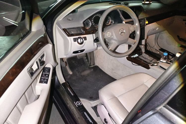 Used Mercedes-Benz E-Class 2011 E 200 L CGI Elegant Model