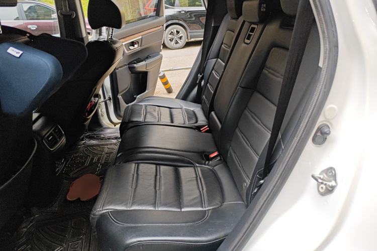 Used Honda CR-V 2017 240TURBO CVT Front-Wheel Drive Fashion Edition