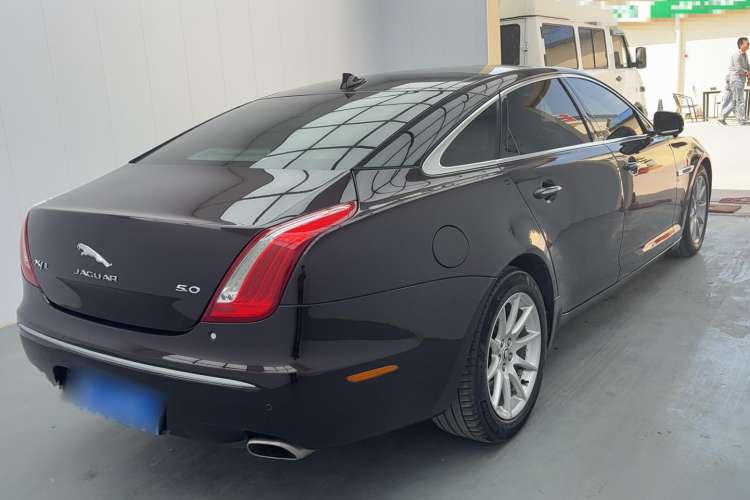 Used Jaguar XJ 2013 XJL 3.0 SC Panoramic Business Edition
