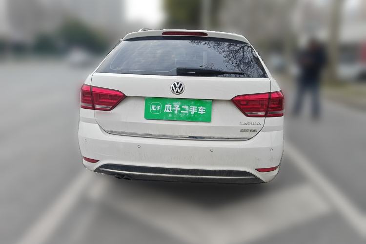 Used Volkswagen Gran Lavida 2015 230TSI DSG Comfort Edition
