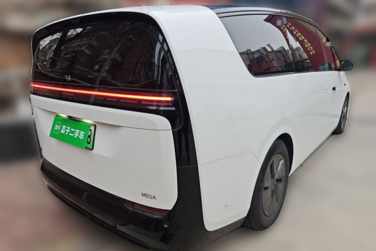Used Li Auto MEGA 2024 Ultra Model