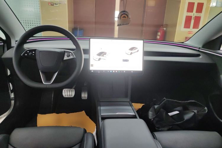 Used Tesla Model 3 2024 High-Performance All-Wheel-Drive Version
