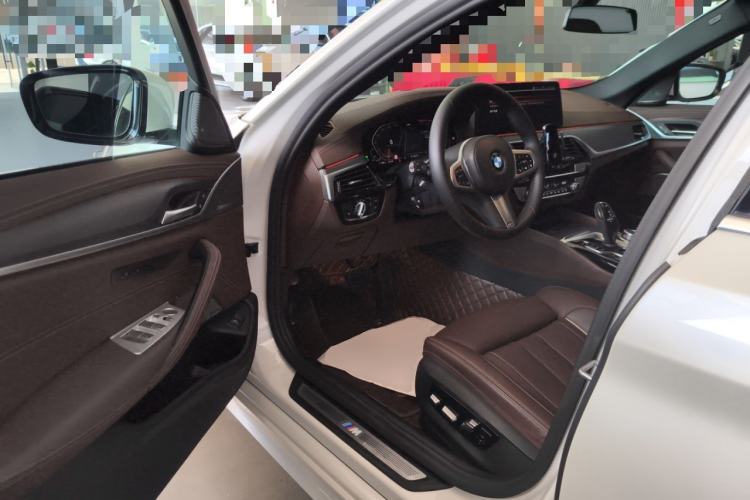 Used BMW 5 Series 2022 Second Facelift 530Li Luxury Version M Sport Package