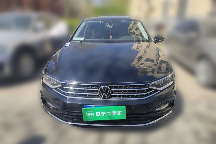 Used Volkswagen Magotan 2023 2 Million Units Commemorative Edition 330TSI DSG Luxury Version Front