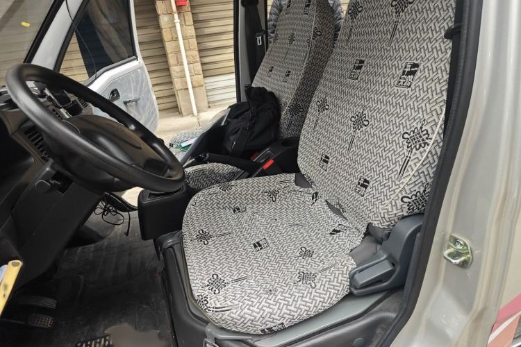 Used Wuling Zhiguang 2023 1.5L Practical Version 5/7 Seats