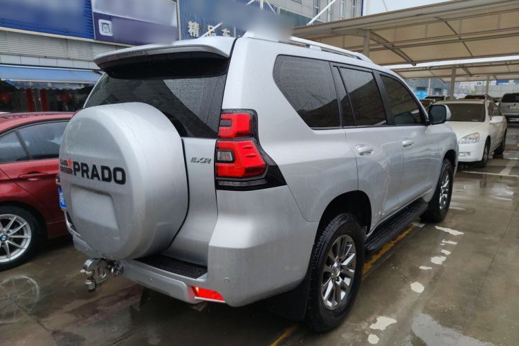 Used Toyota Prado 2018 4.0L U.S.-Spec Version 7 Seats Rear Right 45 Deg