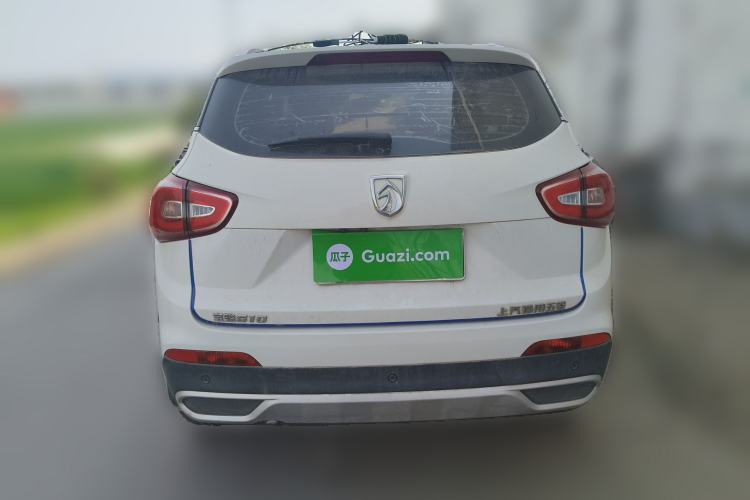 Used Baojun 510 2017 1.5L Manual Fashion Model
