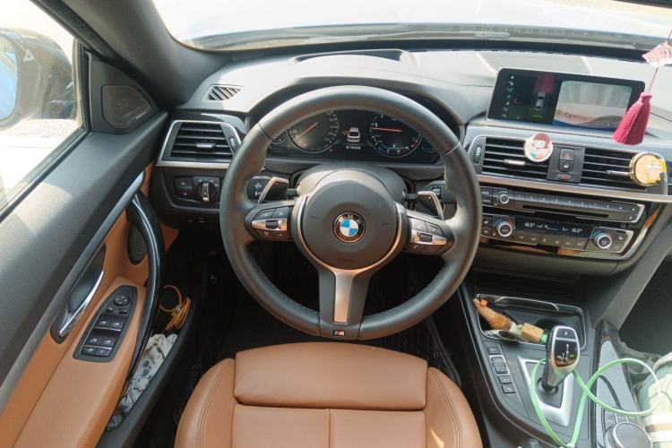 Used BMW 3 Series GT 2019 330i xDrive M Sport Night Edition Steering Wheel