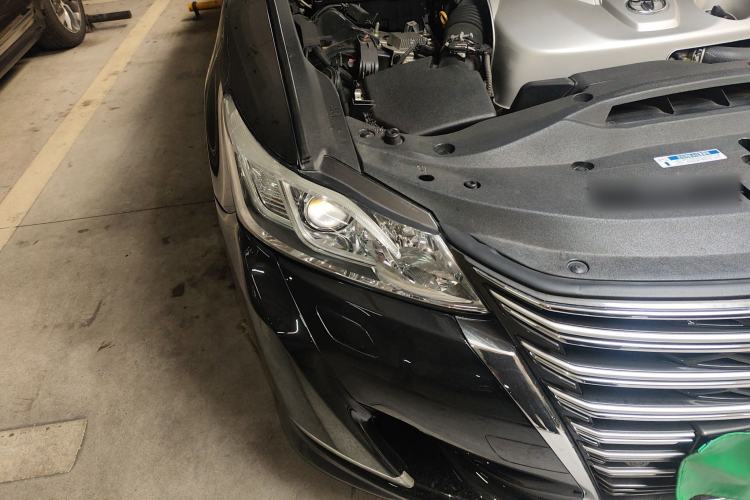 Used Toyota Crown 2015 2.5L Smart Edition Right Front Headlight