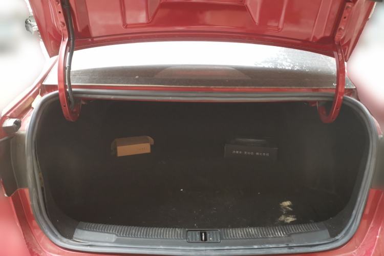 Used Roewe i5 2019 1.5L Automatic 4G Connected Langhao Edition
