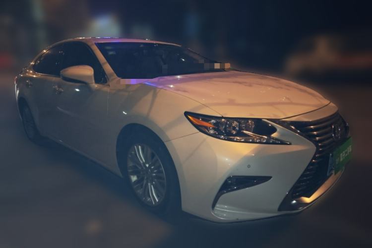 Used Lexus ES 2017 200 30th Anniversary Edition