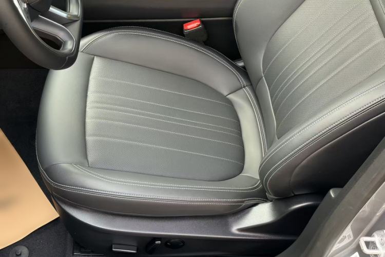 Used Ford Mondeo 2025 2.0T EcoBoost Luxury Version