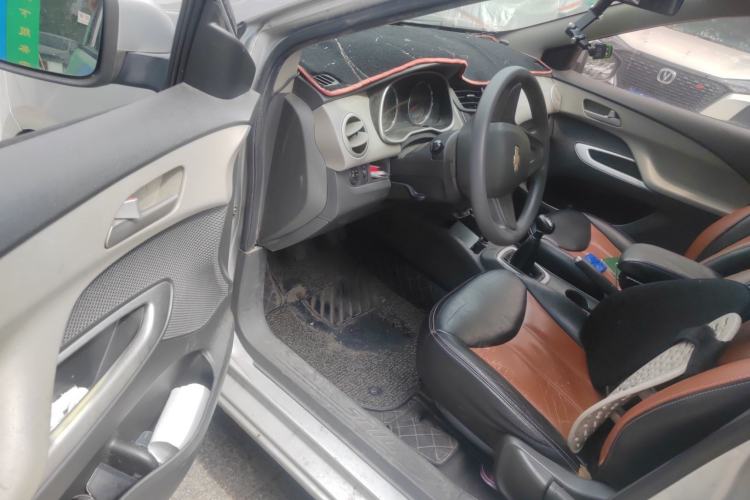 Used Chevrolet Sail 2015 Sail 3 1.5L Manual with Ideal Sunroof Edition
