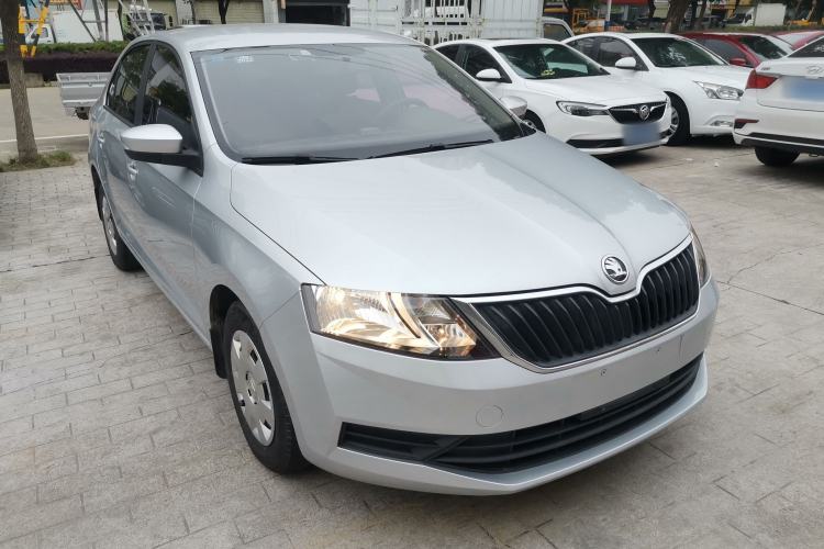 Used Skoda Rapid 2018 1.6L Manual Standard Edition Exterior 2