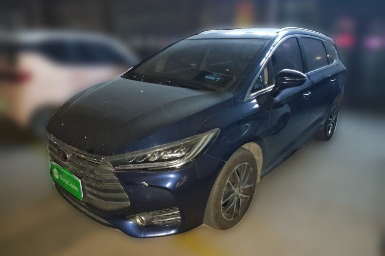 Used BYD Song MAX 2018 1.5T Automatic Smart Connect Elite Model with 6 Seats