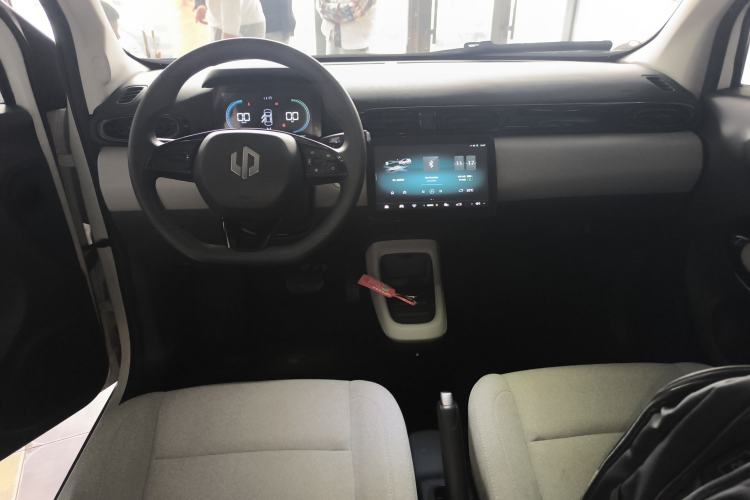 Used Leapmotor T03 2023 200 Lite Edition Center Console