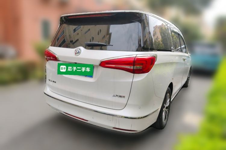 Used Buick GL8 2017 ES 28T Flagship Model China V Standard Rear Right 45 Deg