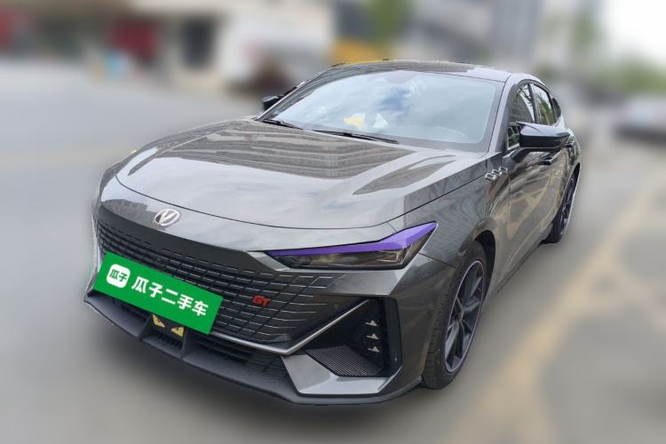 Used CHANGAN UNI-V 2023 1.5T Prestige Model