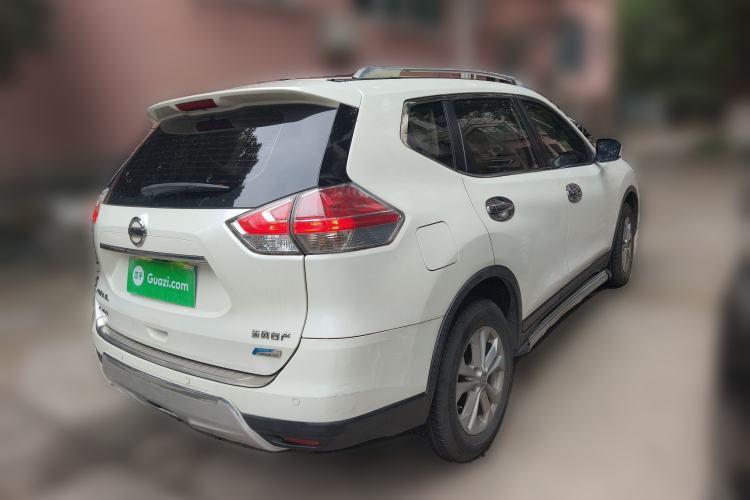 Used Nissan X-Trail 2016 2.0L CVT Smart Enjoyment Version 4WD
