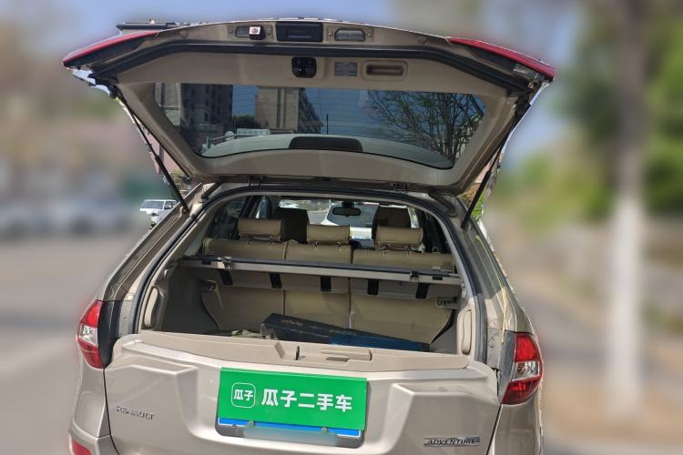 Used Renault Koleos 2012 2.5L Two-Wheel Drive Comfort Edition with Navigation Trunk