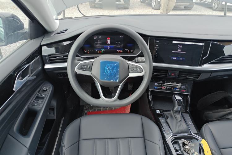 Used Volkswagen Passat New Energy 2025 430 PHEV Hybrid Business Edition Steering Wheel