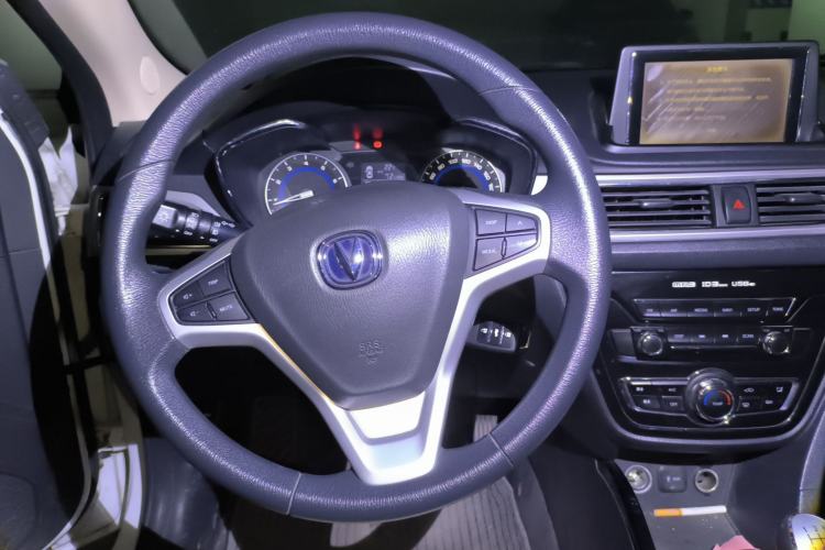 Used CHANGAN Alsvin V7 2015 1.6L Manual Enjoyment Model China IV Standard Steering Wheel