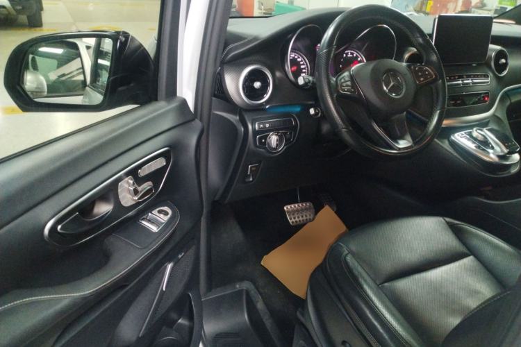 Used Mercedes-Benz V-Class 2018 V 260 AMG Sport Edition China V Emission Standard
