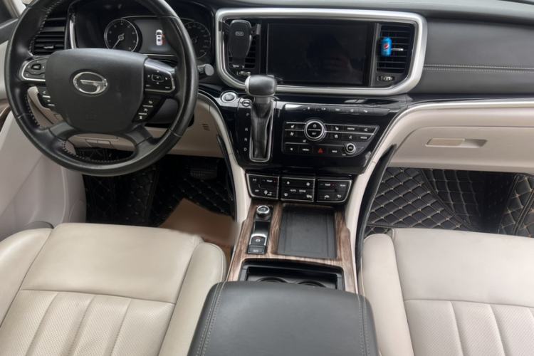 Used GAC Trumpchi M8 2018 320T Flagship Edition Gear Lever