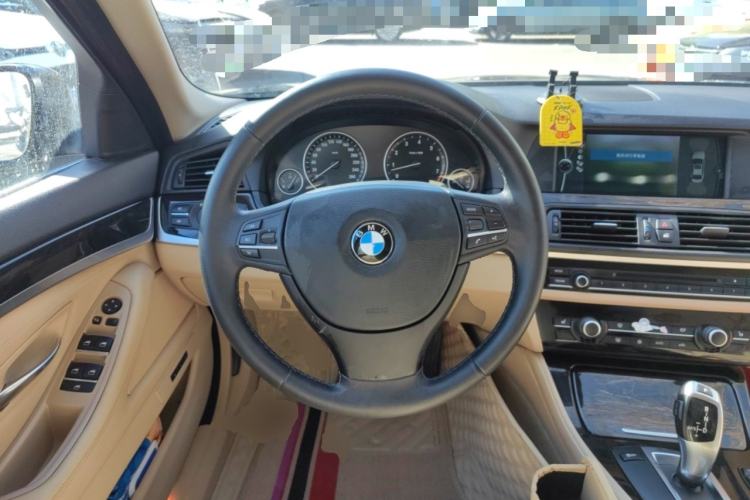 Used BMW 5 Series 2012 523Li Luxury Model