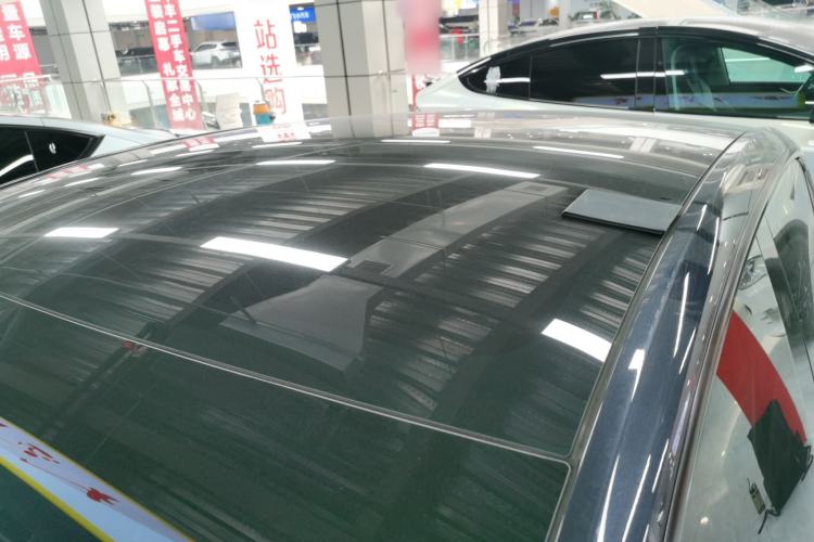 Used Tesla Model Y 2024 Rear-Wheel-Drive Version Roof