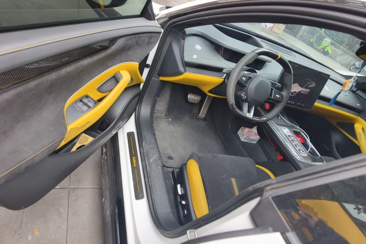 Used Xiaomi Auto SU7 Ultra 2025 Ultra Model Driver Seat